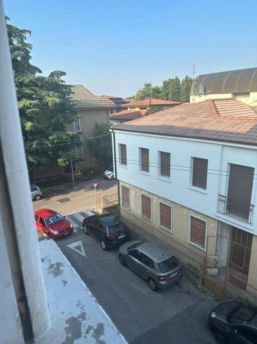 Appartamento Vicino Al Duomo Con Parcheggio Privato Падуа Екстериор снимка